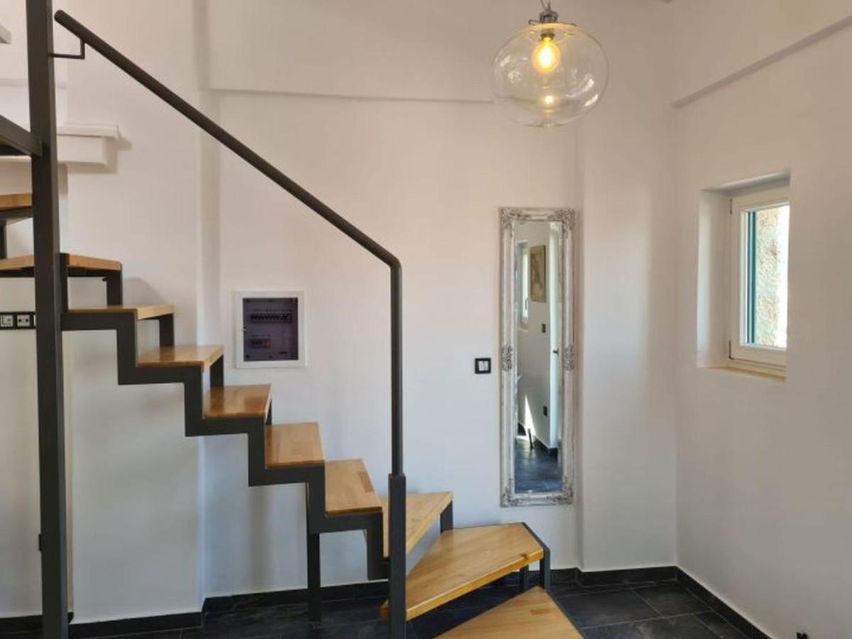 Gythio Townhouseアパートメント エクステリア 写真