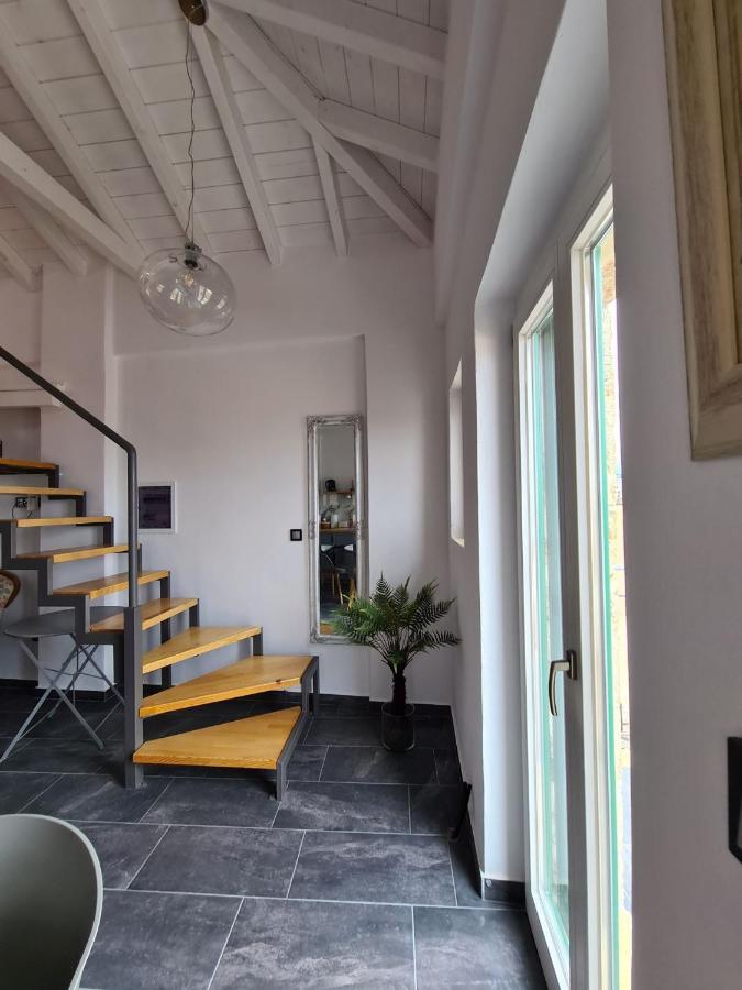 Gythio Townhouseアパートメント エクステリア 写真